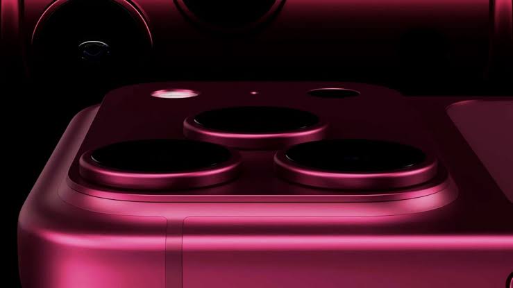 iPhone 20 Pro Dikabarkan Pakai Layar 6,4 Inci, Pro Max Mendekati 7 Inci