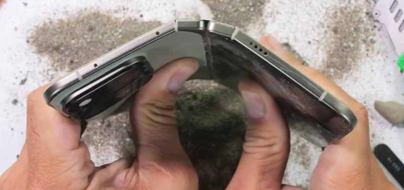 Pixel 11 Pro Fold Kembali Patah di Bend Test, Kali Ini Tanpa Kerusakan Baterai