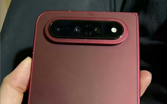 Bocoran Xiaomi 18 Fold Perlihatkan Wujud Asli