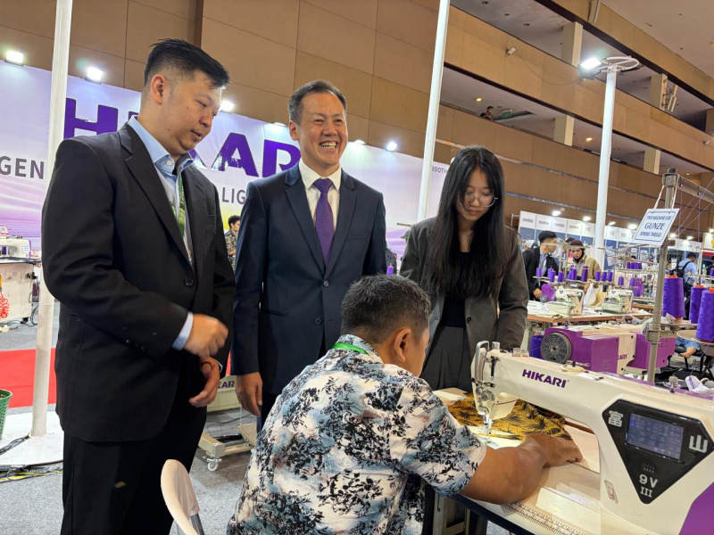 Hikari Luncurkan Mesin Jahit Berbasis AI di Indonesia untuk Menjahit Jadi Lebih Presisi